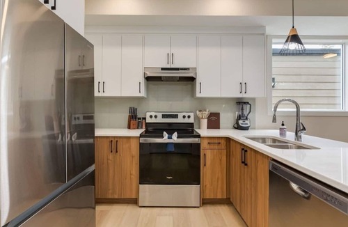 Southwest Calgary House | "Coastal Breeze" Brand NEW 2 Bdrm in Glendale!