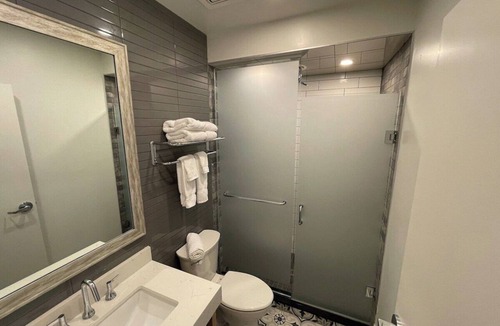 Grand Bend Hotel | Coastal Suites in Grand Bend