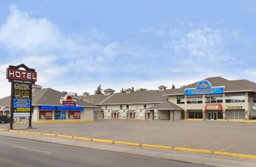 Saskatoon Downtown Hotel | Colonial Square Inn & Suites