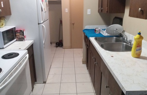 North Central Edmonton Apartment | Come stay here but only up to 3 days .