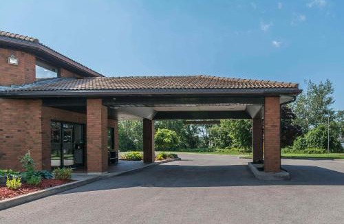 Cobourg Hotel | Comfort Inn Cobourg - Port Hope