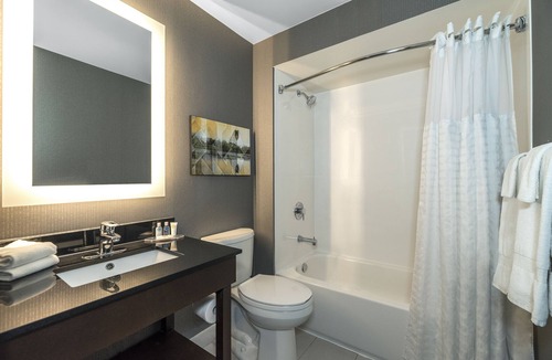 Kenora Hotel | Comfort Inn Kenora