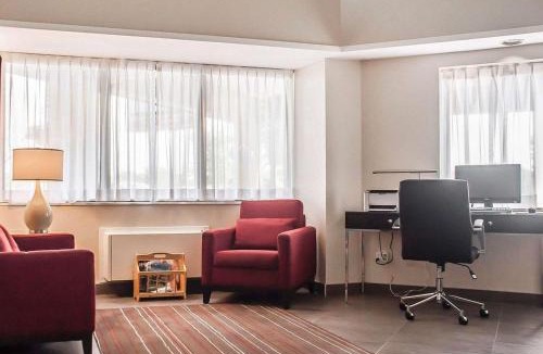 Orillia Hotel | Comfort Inn Orillia