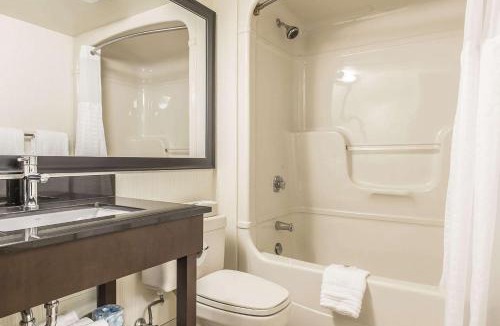 Sept-Iles Hotel | Comfort Inn Sept-Iles - Cotes Nord