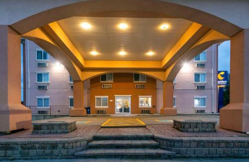 Edson Hotel | Comfort Inn & Suites