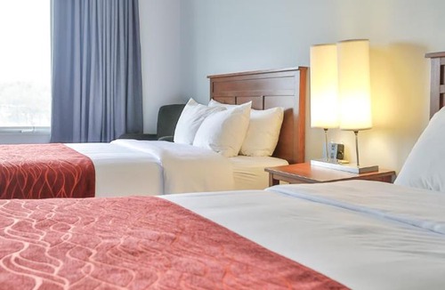 St. Jerome Hotel | Comfort Inn & Suites