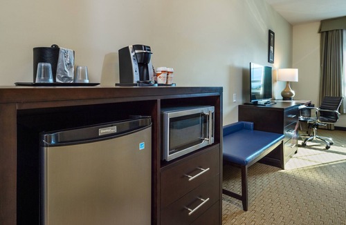 Terrace Hotel | Comfort Inn & Suites