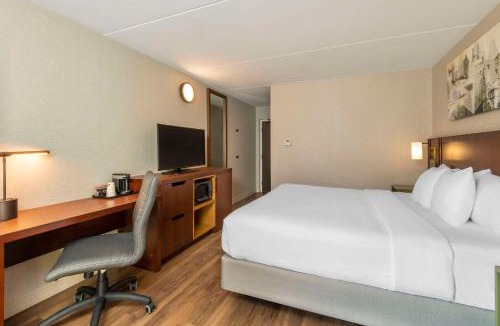 Thunder Bay Hotel | Comfort Inn Thunder Bay