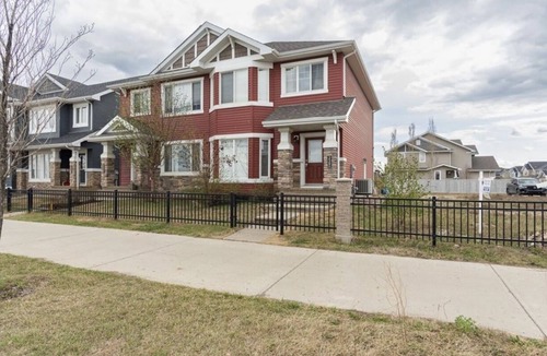 Fort McMurray House | Comfortable 4 bedrooms home in Parsons Creek neighbourhood