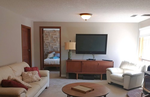 Vernon House | Comfortable rural retreat with space and privacy