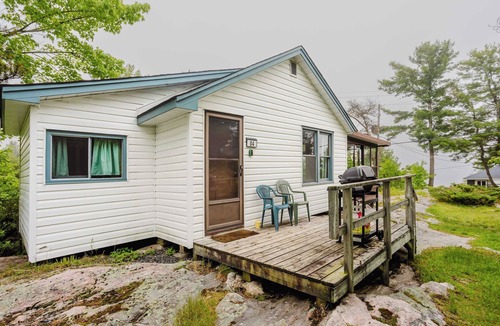 Carling Cabin | Comfy Cottage in Georgian Bay - Rockwood #4
