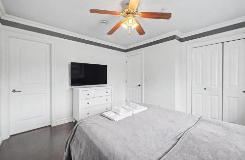 Hastings House | Comfy & Spacious 5BR Home in Vancouver for Groups