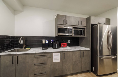 Riviere-du-Loup Regional County Municipality Apartment | Complexe la Falaise