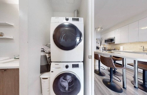 Willowdale Condo | Condo Apartment in North York, Yonge & Sheppard subway station
