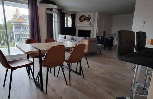 Saint Donat Condo | Condo Lac Archambault 305