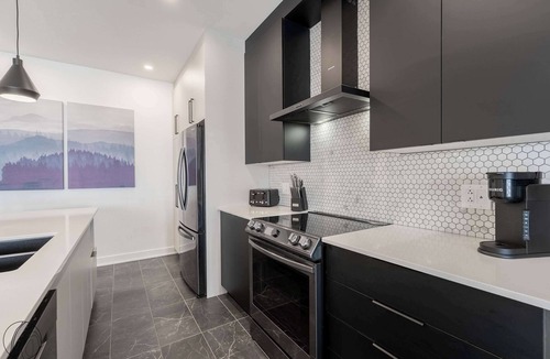 Saint Donat Condo | Condo le Yéti | Lake view | Village St-Donat | dogfriendly