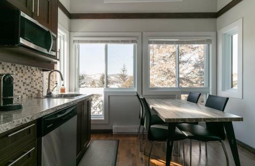 Mont-Tremblant Apartment | Condo Resort - Gondola 4 min walk -Terrace