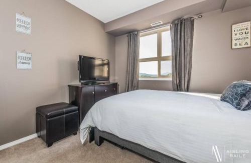 Invermere Apartment | Contemporary, Cozy, Pool, Hot Tub, Lake Front