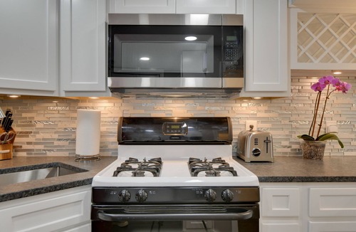 Washington Apartment | Convenient DC Studio Near Metro Stop!