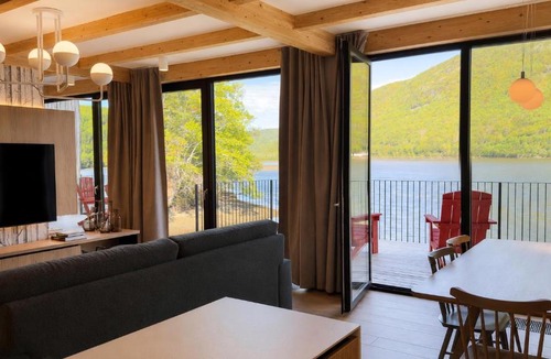 Ingonish Beach Resort | Cormorant Rock Chalets