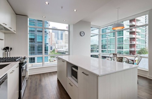 Beltline Apartment | Corporate Stays - Spacious 2BR with Luxury Amenities and Contemporary Style