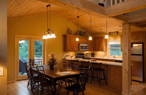 Utterson Cottage | Cottage 32 | Pet-Friendly Forest View Muskoka Cottage Sleeps 6