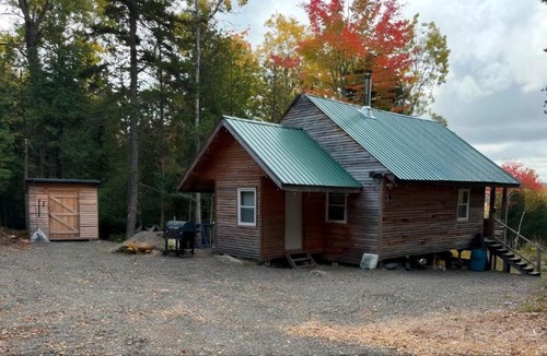 Clifton Royal Ski Chalet | Cottage