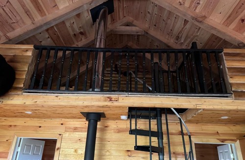 Clifton Royal Ski Chalet | Cottage