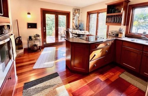 Norland Cottage | Cottage Gem on Shadow Lake