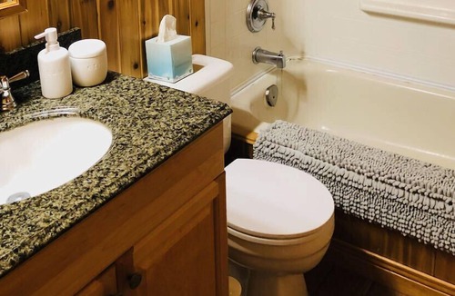 Lafontaine Cottage | Cottage just steps from beautiful Georgian Bay!
