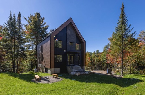 Saint Come Ski Chalet | Cottage with 6 bedrooms, just 5 minutes away from the Val Saint-Côme ski resort!
