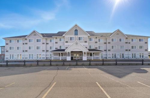 North Industrial Hotel | Country Inn & Suites by Radisson, Saskatoon, SK