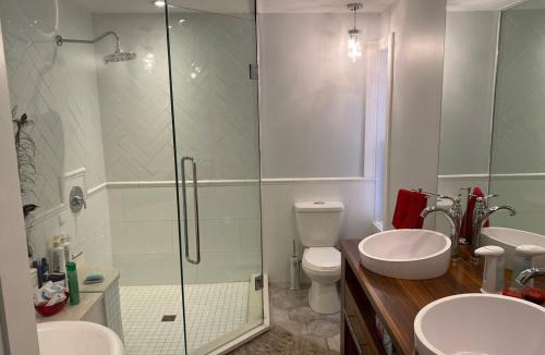 Tillsonburg Ski Chalet | Country settings