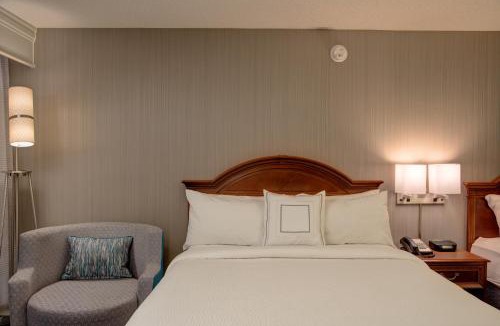 Chapel Hill Hotel | Courtyard Chapel Hill