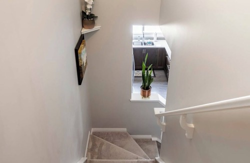 Northwest Calgary House | Cozy 1 bedroom private washroom with a Central AC