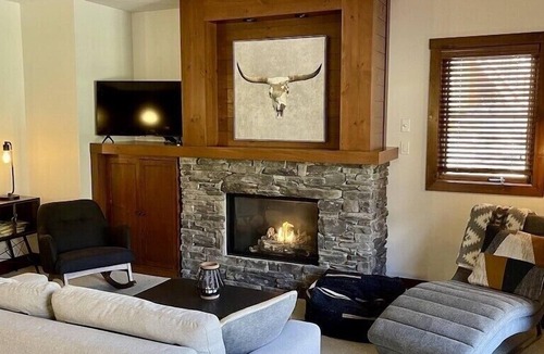 Versant Soleil Condo | Cozy 2-bedroom ski-in/ski-out condo at Versant Soleil Mont Tremblant
