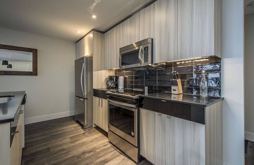Clayton Park Apartment | Cozy 2BR Apt near Bayers Lake Park