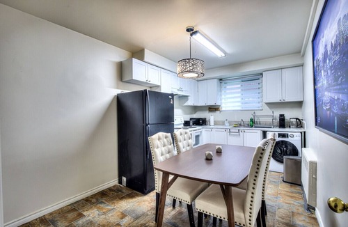 Cote-Des-Neiges—Notre-Dame-De-Grace Apartment | Cozy and comfortable 1BR in Montreal