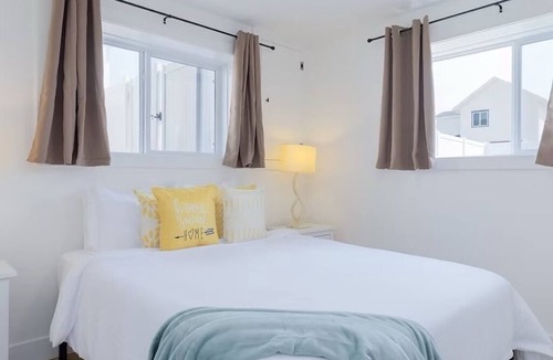 Saskatoon House | Cozy and Modern Basement Suite in Aspen Ridge