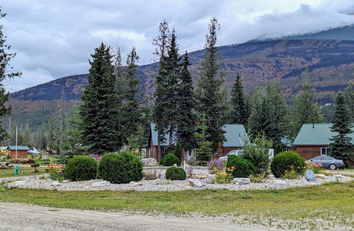 McBride Cabin | Cozy and Relaxing Getaway Cabin #7