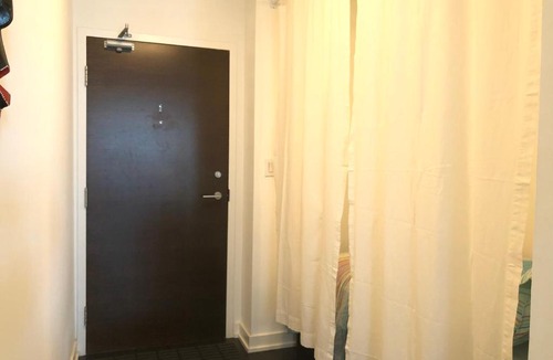CityPlace Apartment | Cozy Apartment + Balcony Next to CN Tower/Rogers/MTCC (Fit 6)