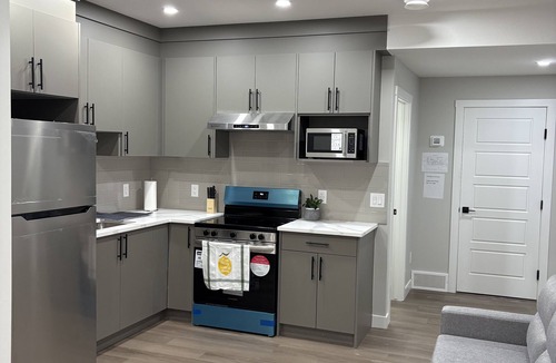 Calgary House | Cozy, clean and homely