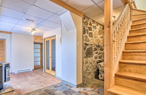 Val Morin House | Cozy cute chalet