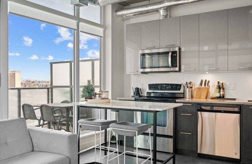 Victoria Park Apartment | Cozy East Village Condo Near Calgary Stampede & Downtown