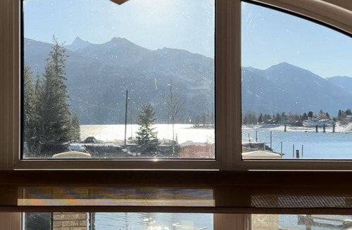Kaslo Condo | Cozy Kaslo Condo