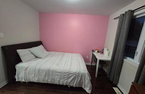 Communaute-Urbaine-de-l'Outaouais House | Cozy Room 4mins from Ottawa-Gatineau Airport