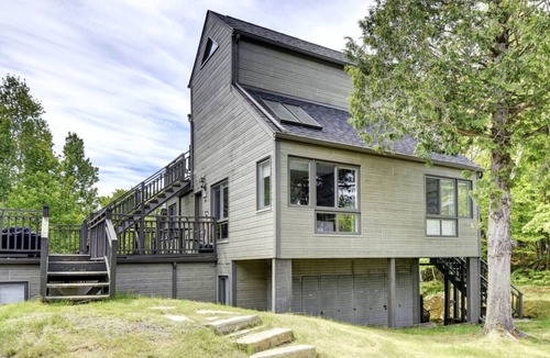 Mont-Tremblant Pedestrian Village Apartment | Cozy Ski Condo in the Mont Tremblant Ski Village