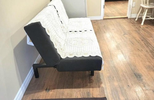 Laval-des-Rapides Apartment | Cozy spacious Apt In Laval, Greater Montreal