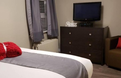 Downtown Gatineau Apartment | Cozy Sweet #19. By Amazing Property Rentals