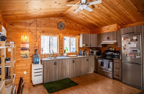 Pontiac House | Cozy winter retreat close to Ottawa/Gatineau